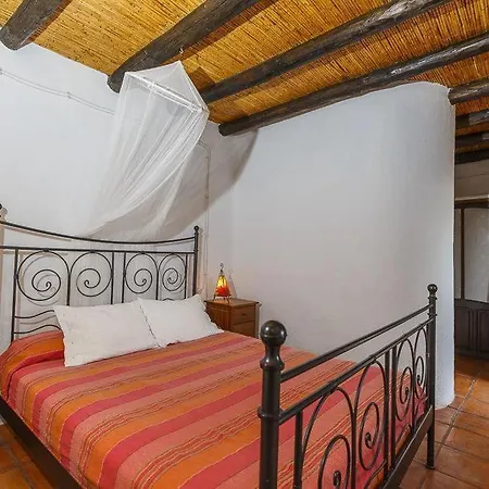 Cortijo Rural La Alberca Apartment *